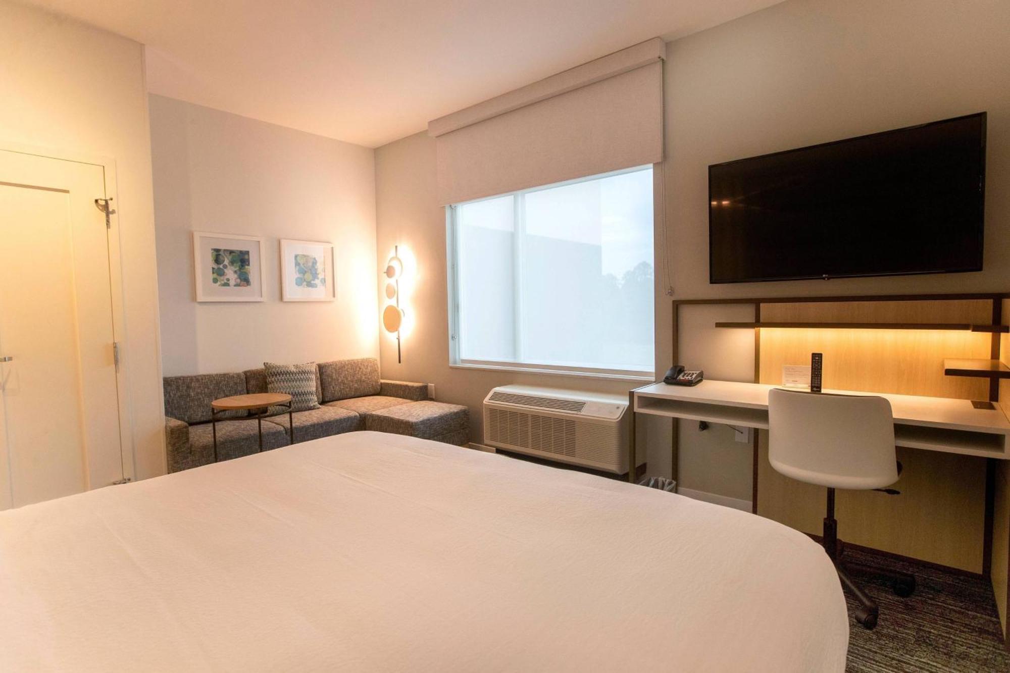 Towneplace Suites By Marriott Conroe Buitenkant foto