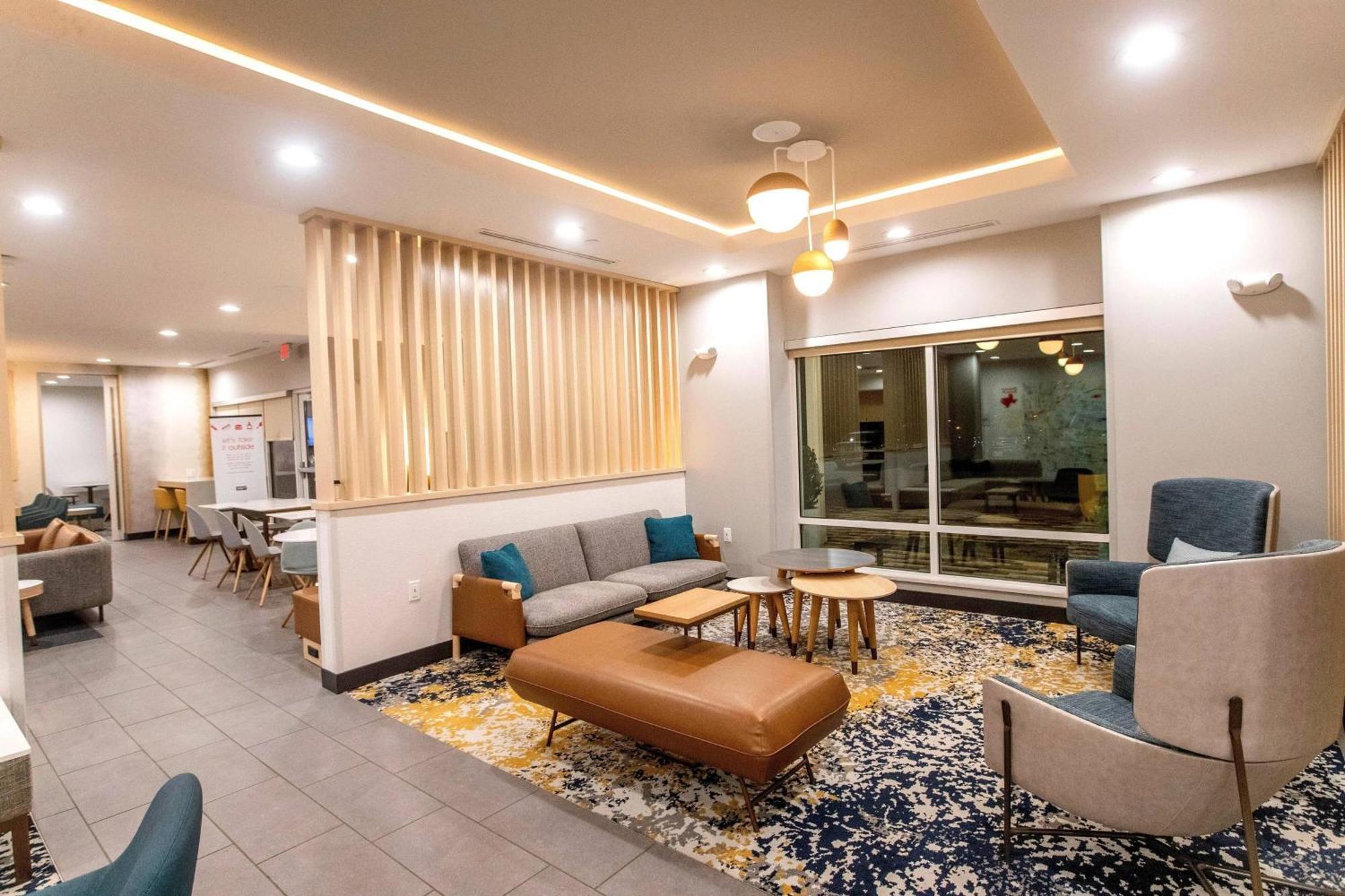 Towneplace Suites By Marriott Conroe Buitenkant foto